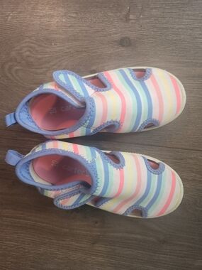 Carter's Kids Pastel Rainbow Stripe Slip-On Sandals Size Toddler 10